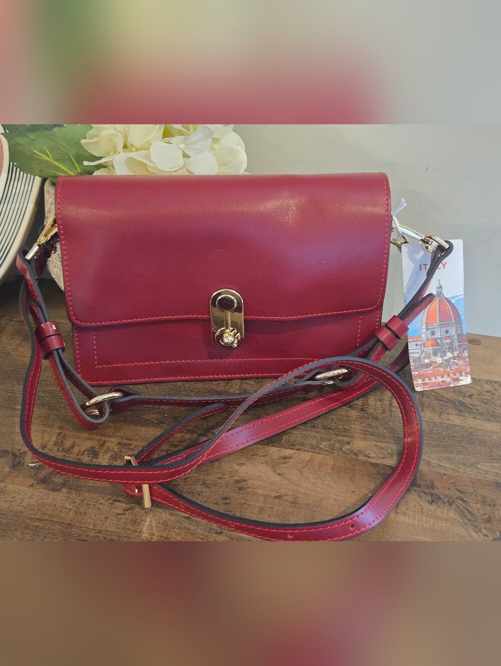 CHEVAL FIRENZE ITALY GENUINE LEATHER CROSSBODY SHOULDER HAND BAG red -READ!